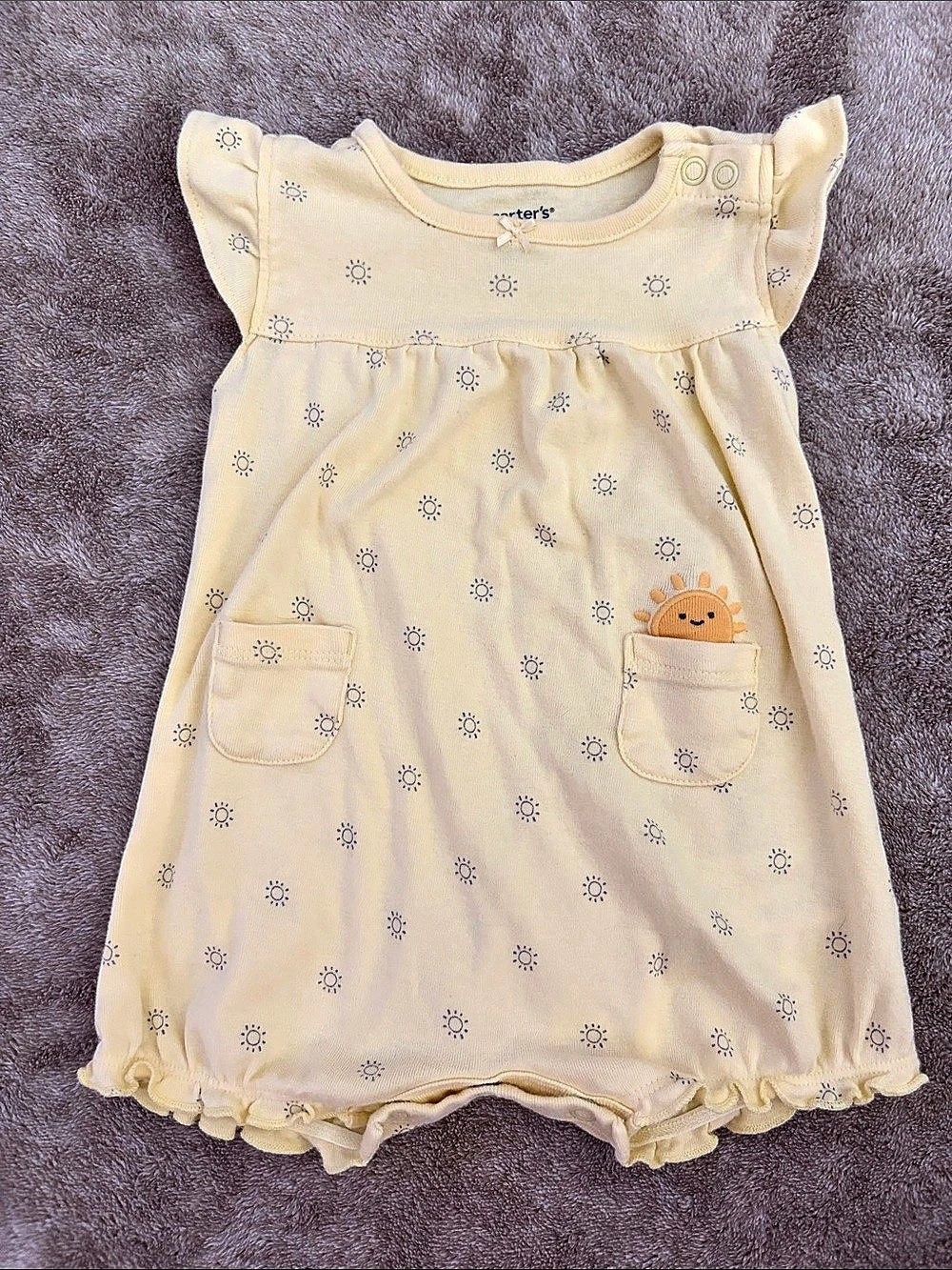 Baby’s Sunshine Pocket Short-Sleeve Romper 6M